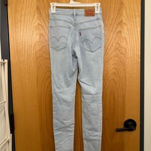 Levi’s 721 high rise skinny jeans